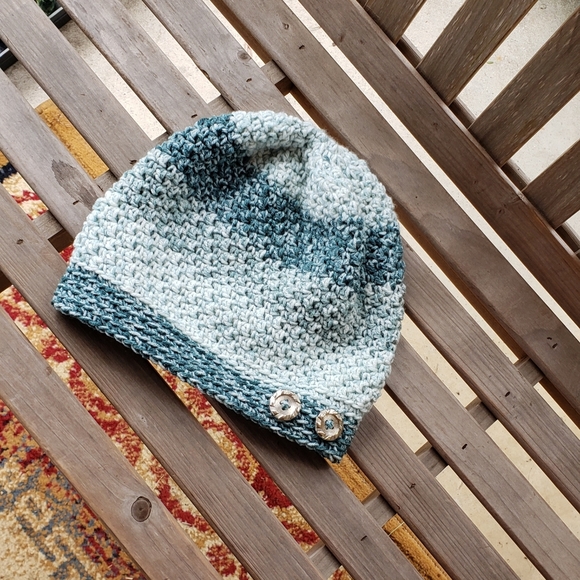 Handmade slouchy beanie - Picture 3 of 3